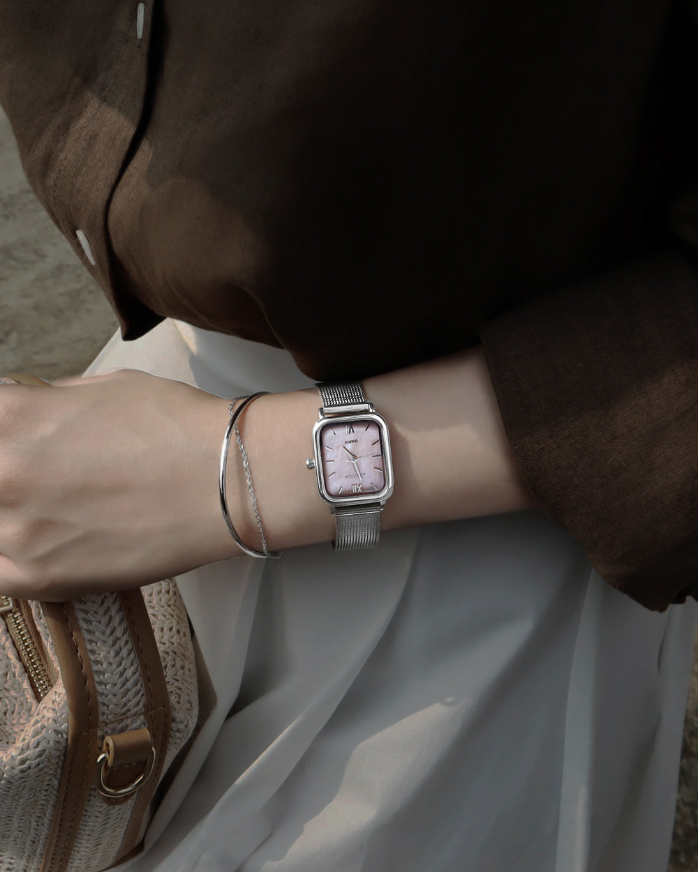 シェルピンク真珠の母メッシュバンド腕時計Harborシルバー