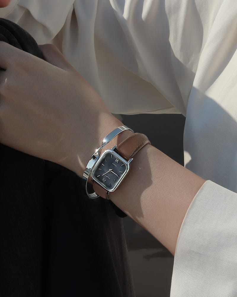 Black Mother of pearl brown Leather band watch Harbor Silver