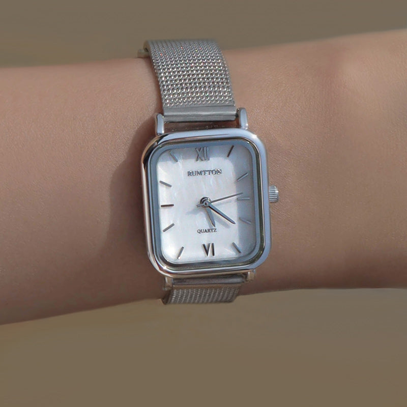 Reloj de mujer con correa de malla de nácar blanco Harbor Silver